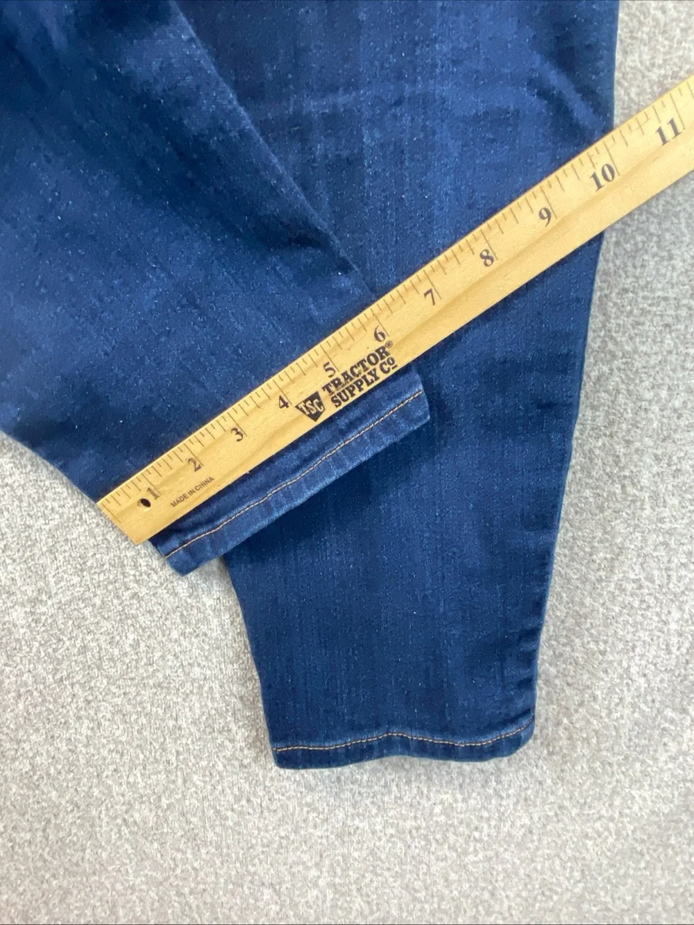 Michael Kors Skinny Jeans Dark Wash Jeans Womens Size 10 Stretchy mid rise